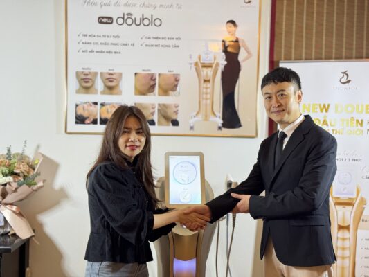 SnowFox chính thức bàn giao thiết bị New Doublo cho Mộc Sinh Spa