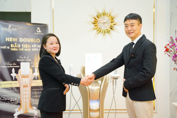 SnowFox và Anrose Spa Vĩnh Phúc chính thức hợp tác chuyển giao công nghệ New Doublo